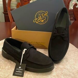 Brand New Sperry Men's Gold Cup Waterproof Nubuck PLUSHWAVE Cup Boat Shoe Black